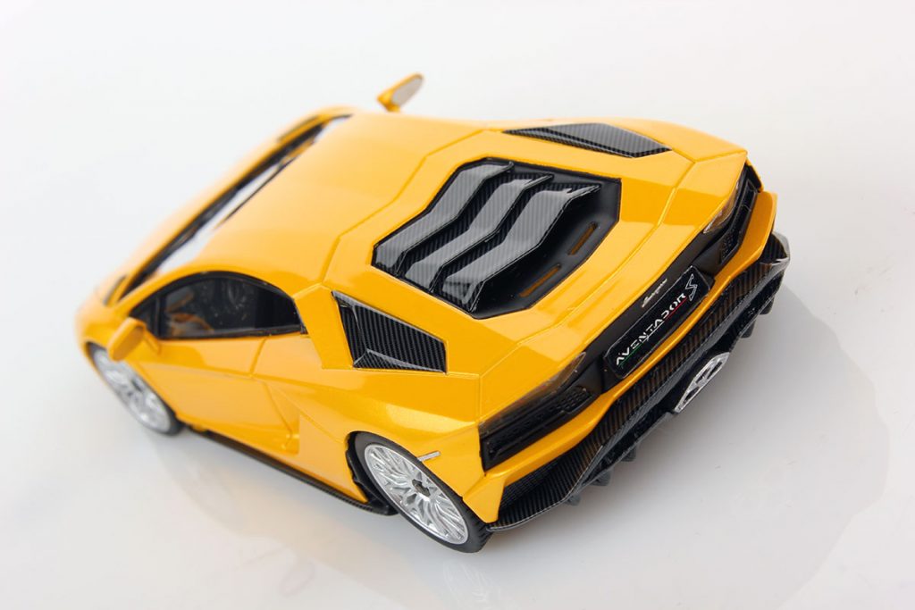 lamborghini-aventador-s-143_05
