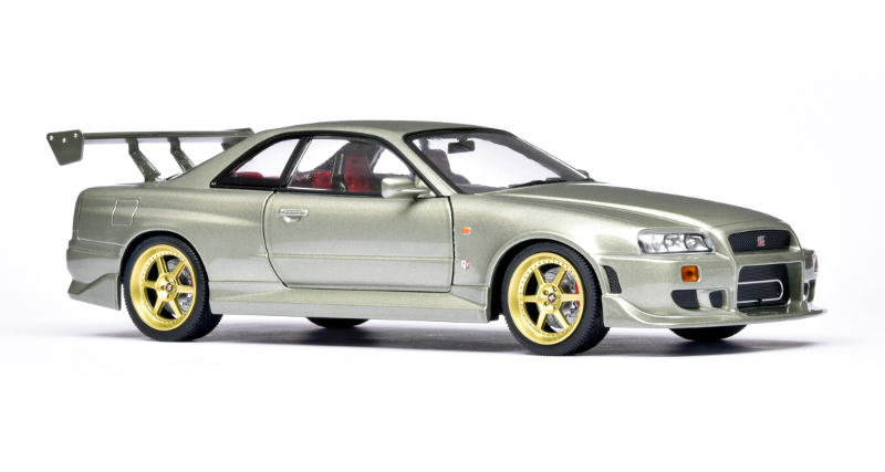 118 Greenlight Artisan Nissan Skyline GT-R R34