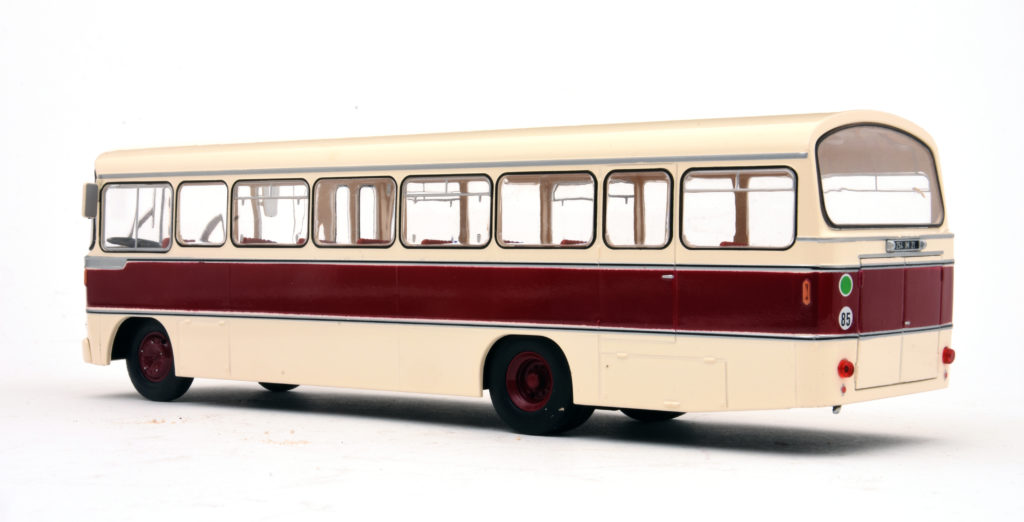 Bus03