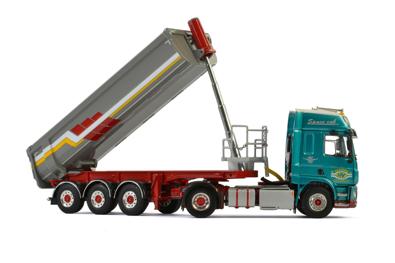 150 WSI DAF CF 440 Verhoef gekipt