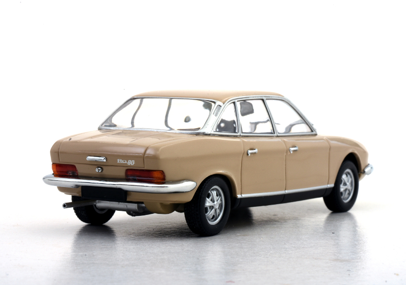143 Maxichamps NSU Ro80 achter