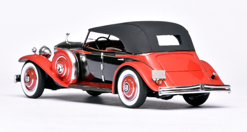 143 GLM Rolls-Royce Phantom II Brewster Newmarket Permanent Sport Sedan (1932) gesloten achter