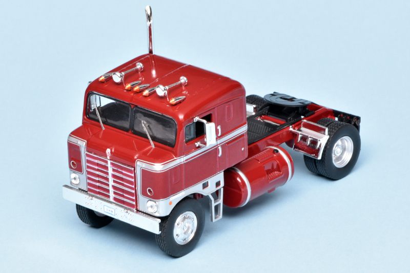 143 Ixo Kenworth Bullnose (1950)