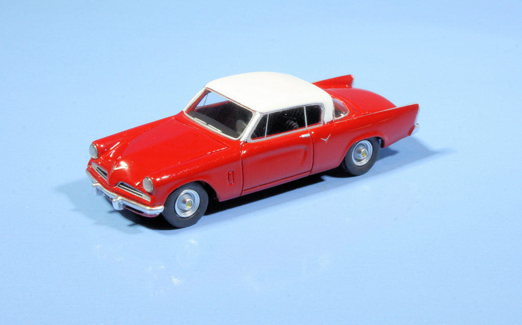 187 BoS Studebaker Commander Starliner (1953)