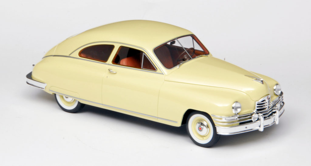118 BoS Packard DeLuxe Club Sedan 2-door (1949)