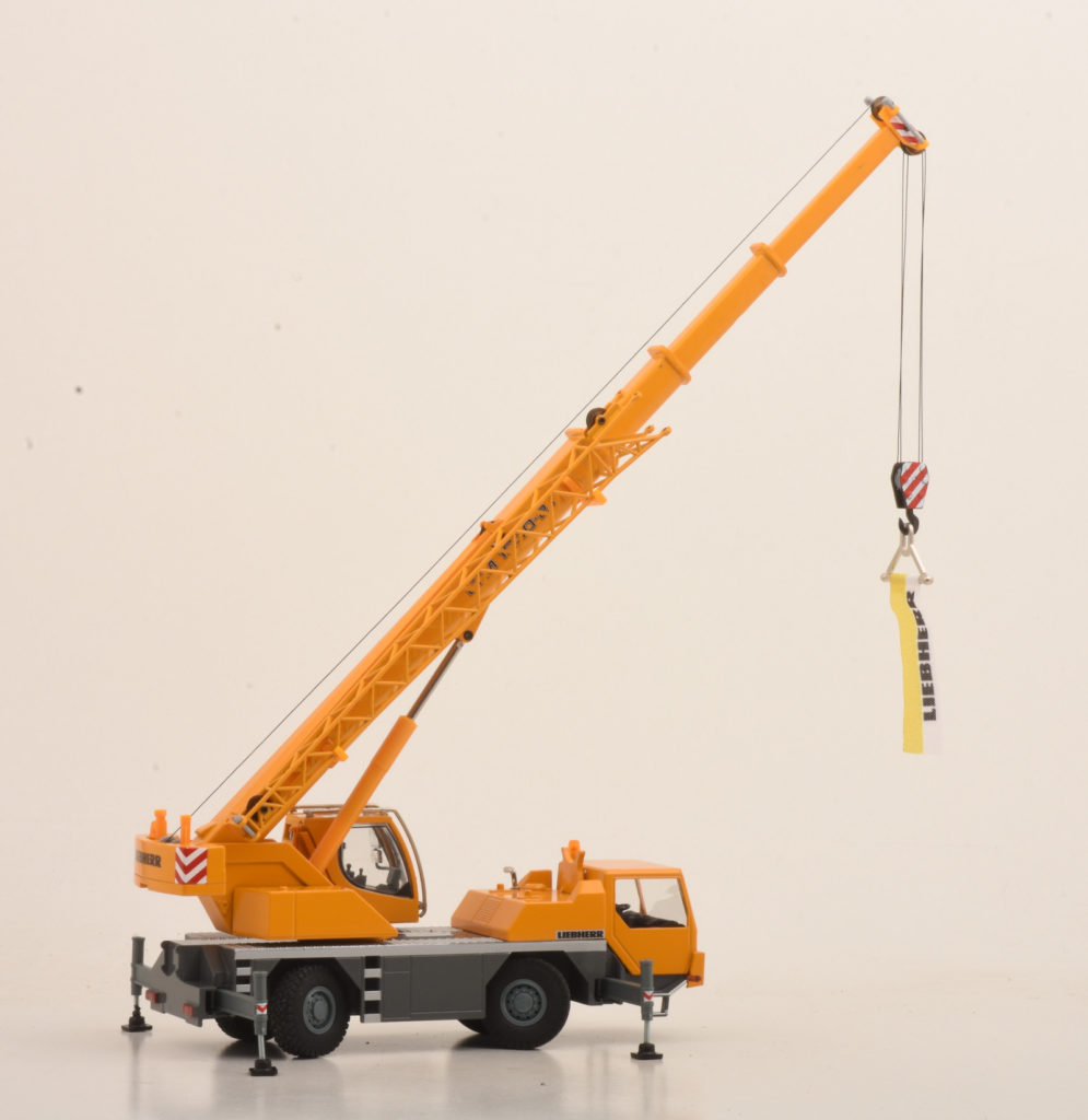 150 Conrad Liebherr LTM 1030-2.1 rechts uitgeschoven