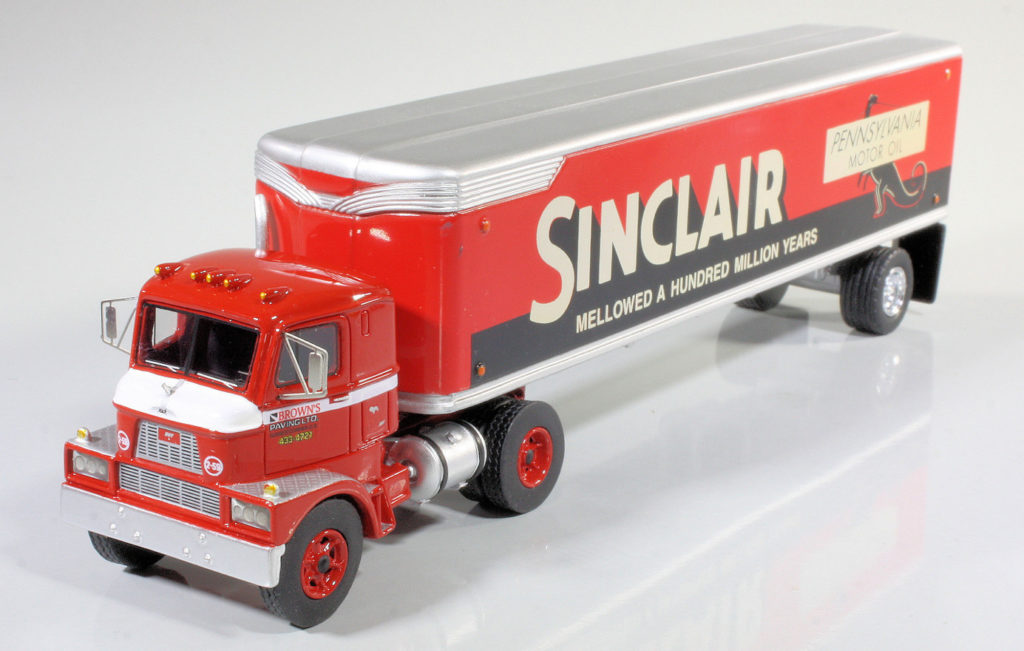 187 BoS Mack H673-ST (1960) oplegger Matchbox