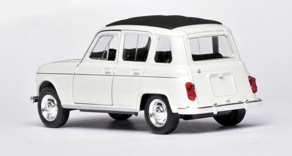 132 Welly Renault 4L achter