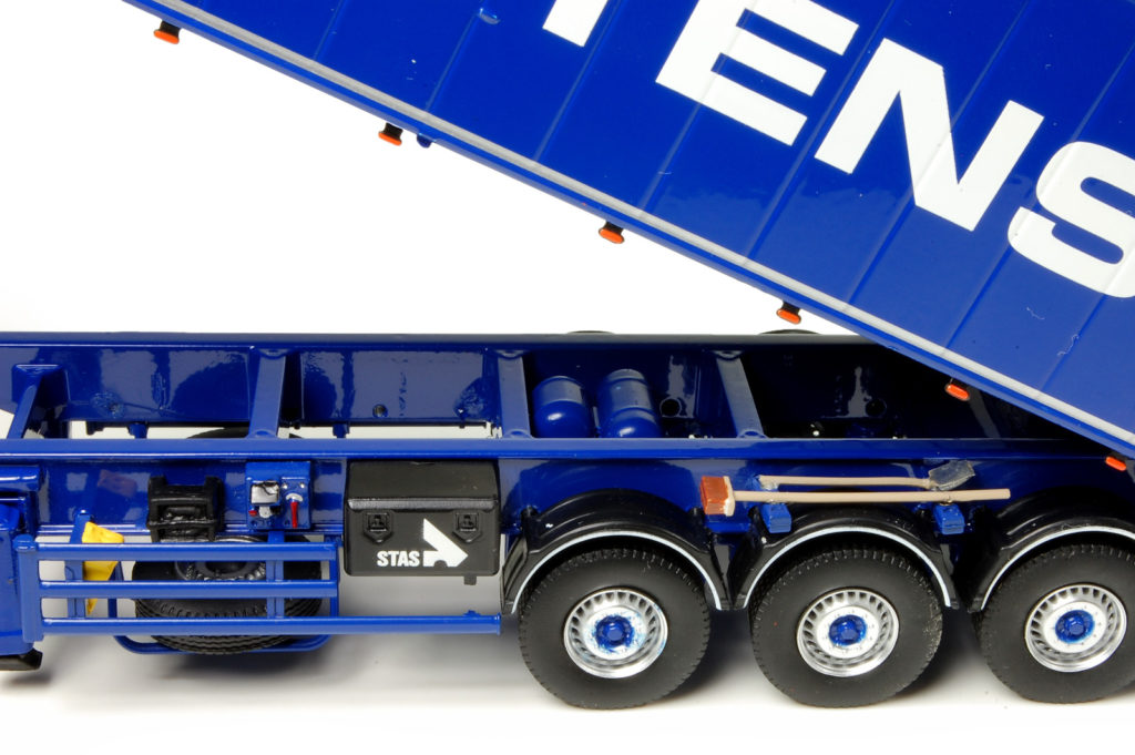 150 Tekno Scania R450 CR20 Highline Verougstraete chassis