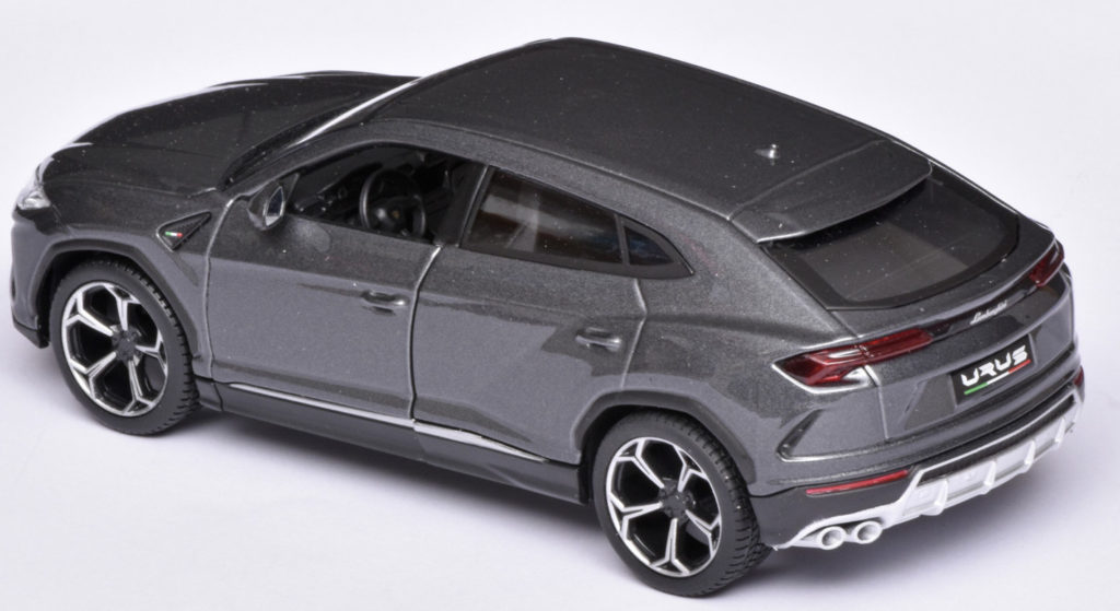 124 Maisto Lamborghini Urus achter