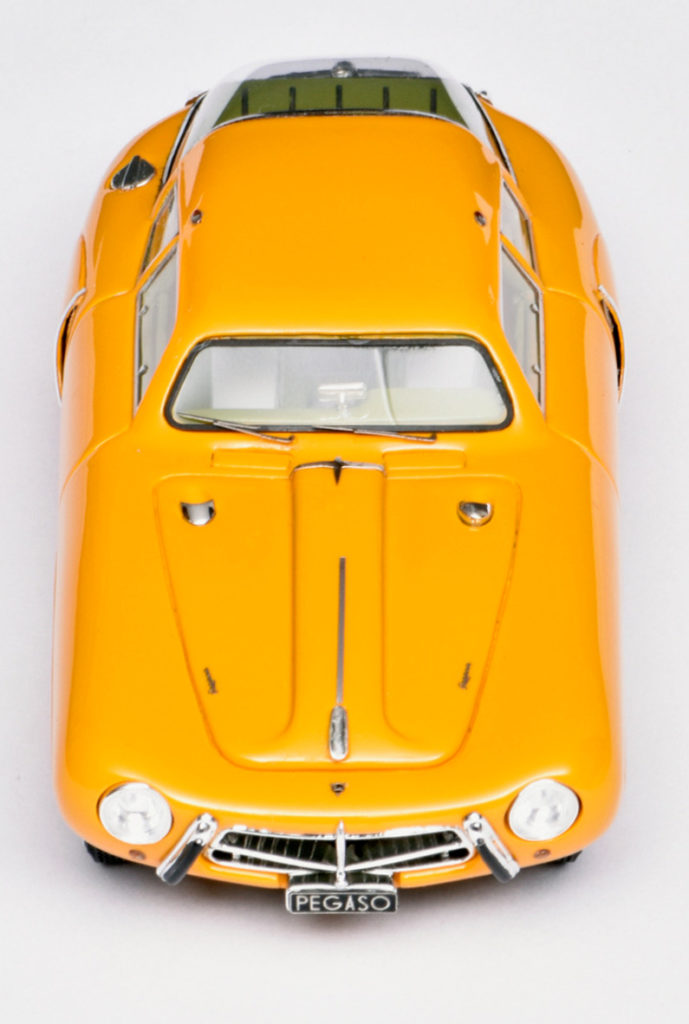 43matrix_louwman-Pegaso Z102 PS Cupola Coupe 1953_v recht
