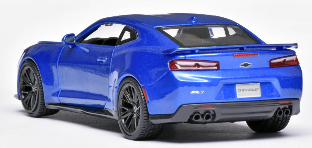 124 Maisto Chevrolet Camaro ZL1 (2017) achter