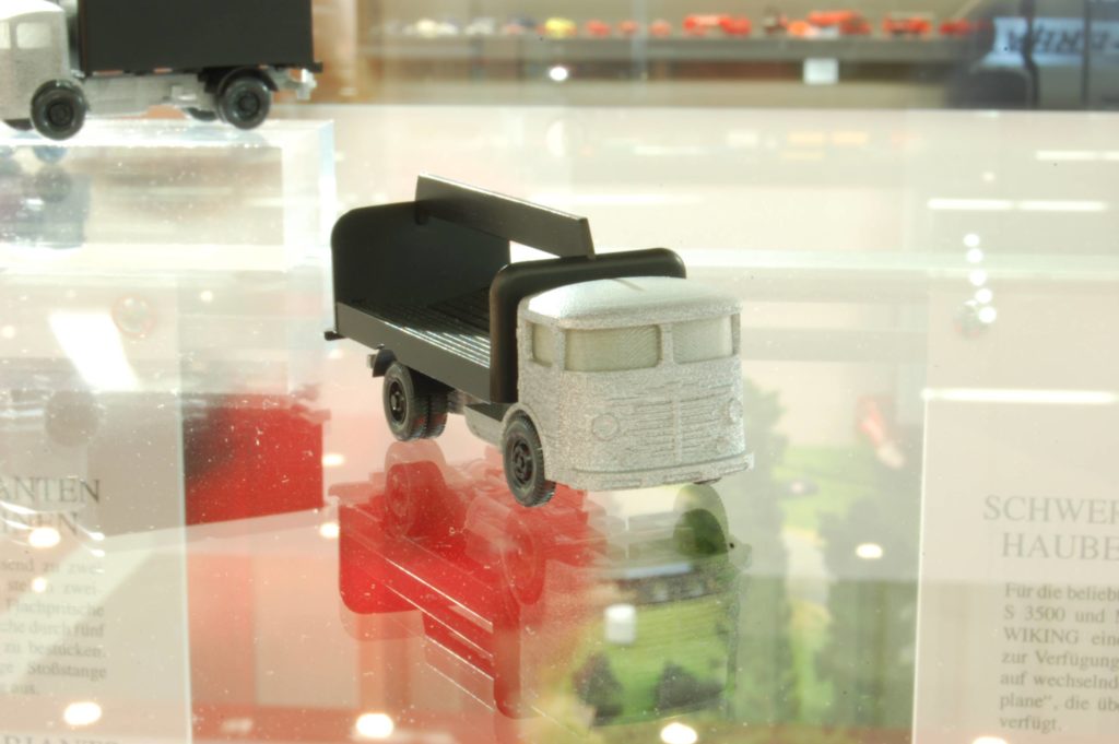 187 Wiking Bussing 4500