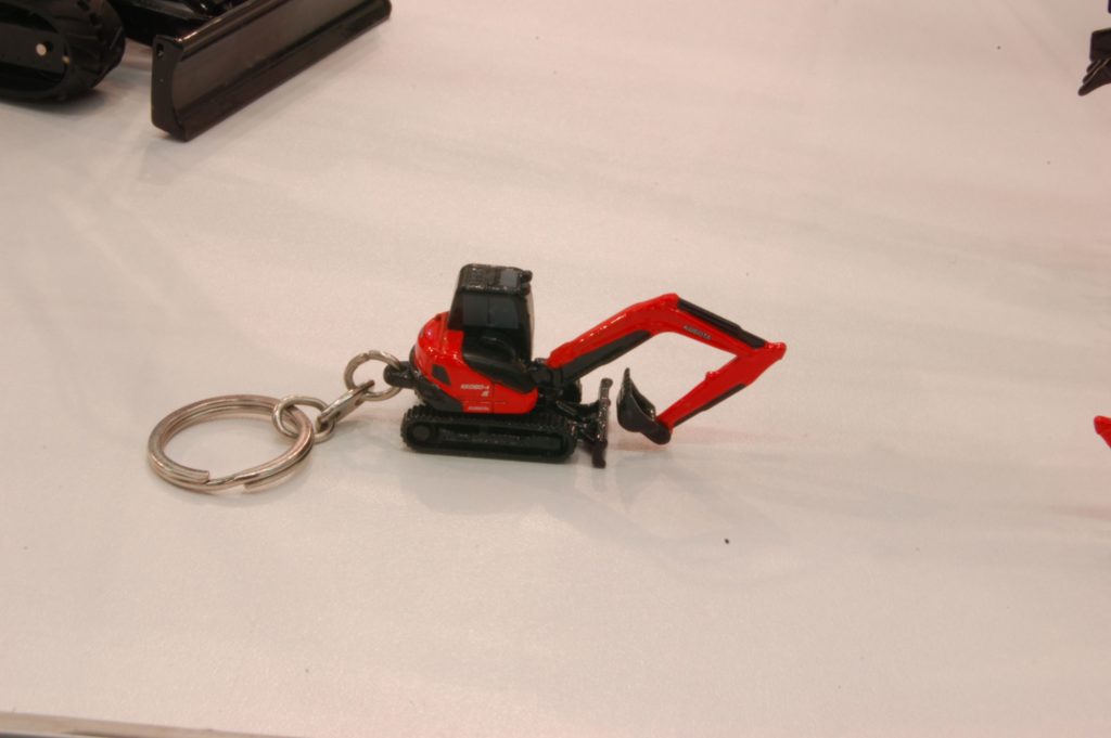 1160 UH Kubota KX080-4