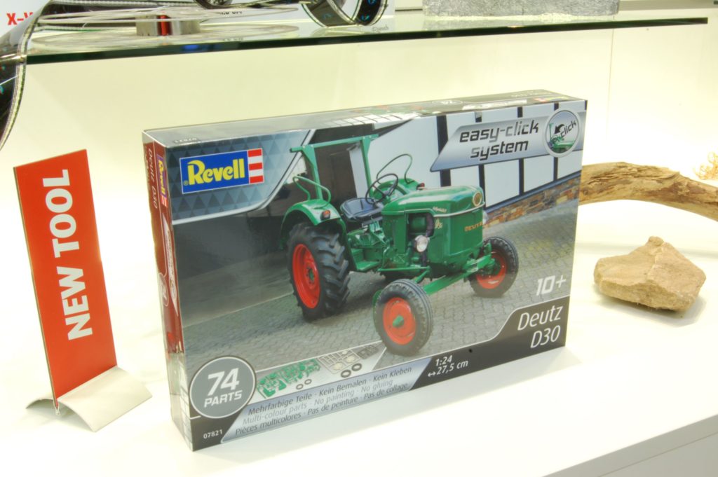 124 Revell Deutz D30