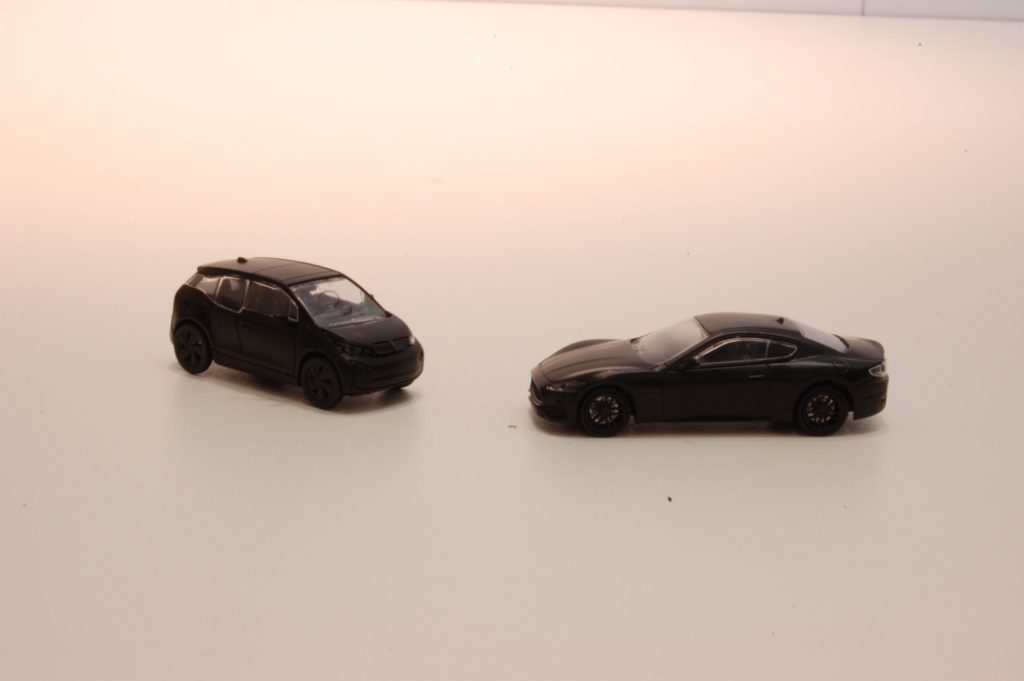 187 Minichamps BMW i3 en Maserati GranTurismo