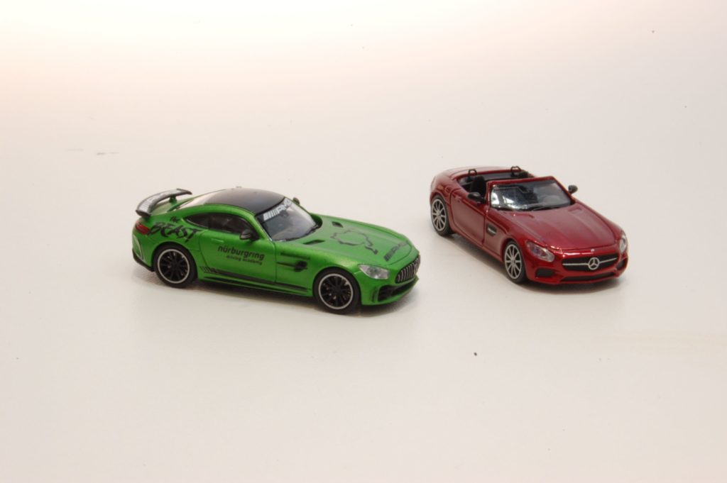 187 Minichamps Mercedes-AMG GT en roadster