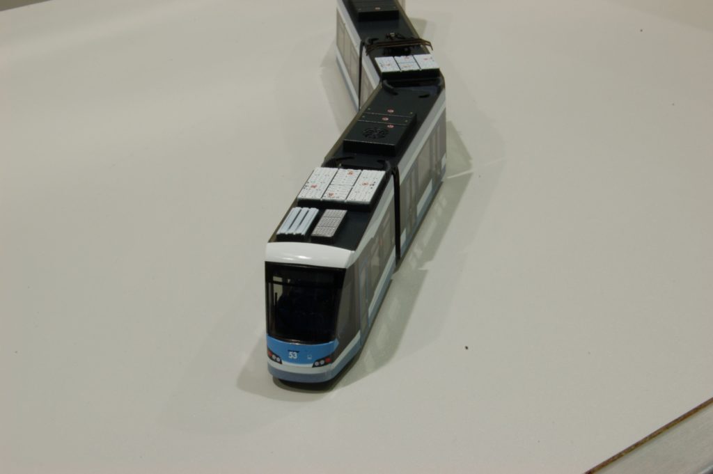 187 Rietze Siemens Avenio M voor