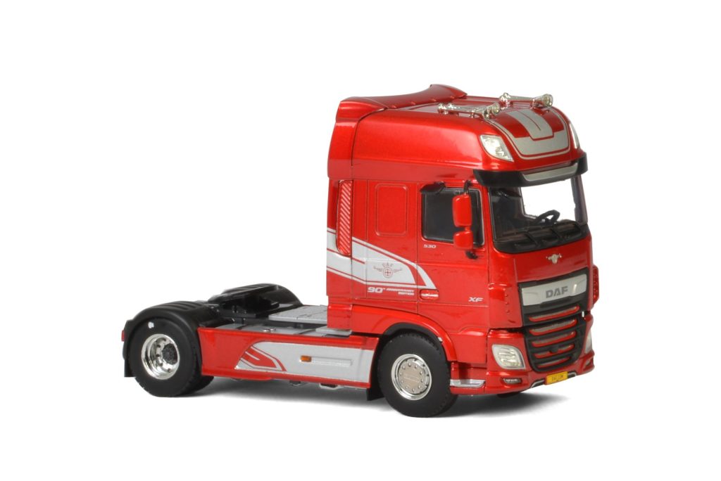 WSI DAF 90 jaar rood