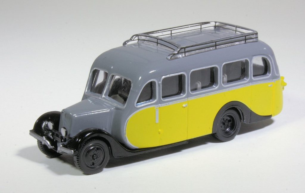 187 Norev Citroen U23 Autocar (1947)