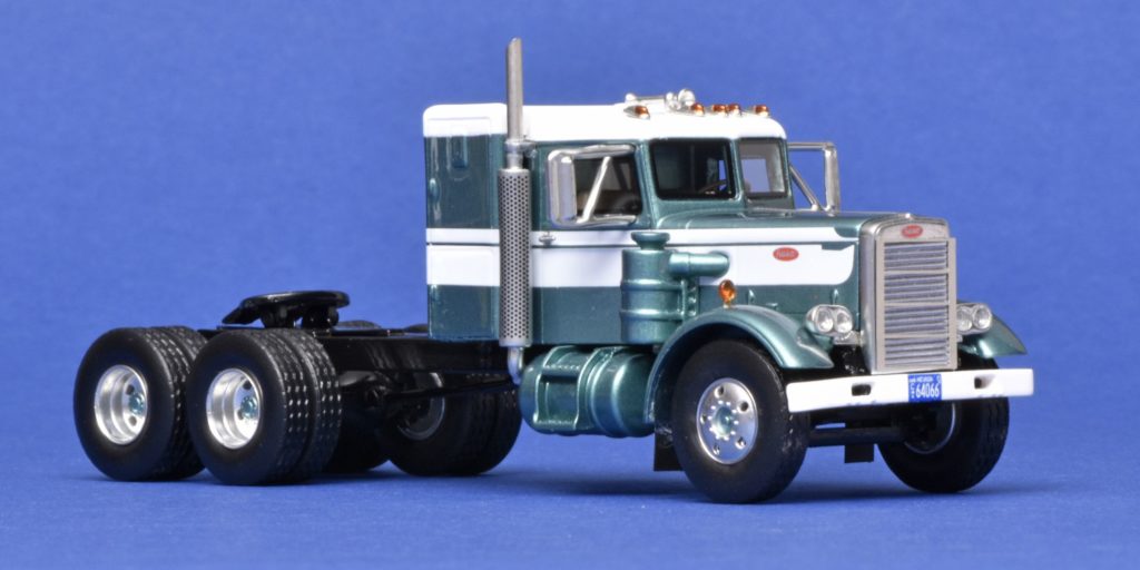 64neo-Peterbilt 351 trekker