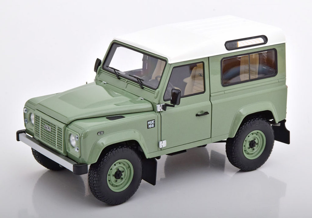 118 Almost Real Land Rover Defender 90 Heritage Edition