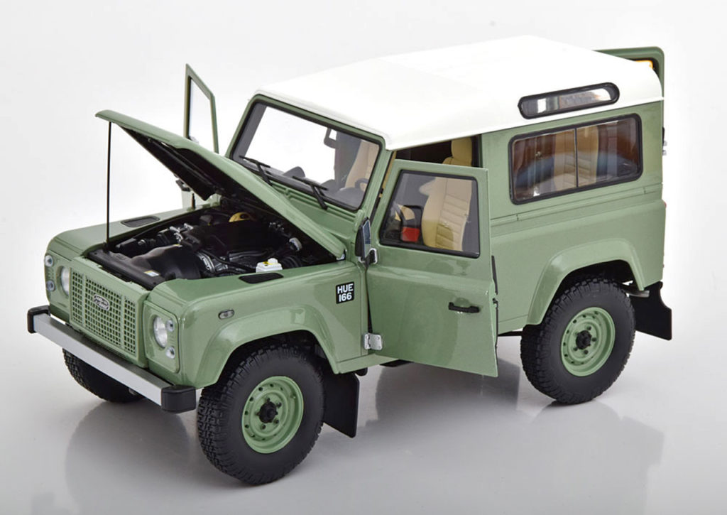 118 Almost Real Land Rover Defender 90 Heritage Edition open