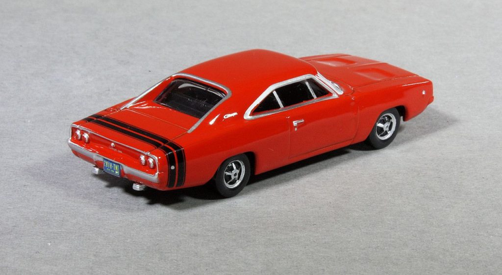 187 Oxford Diecast Dodge Charger achter
