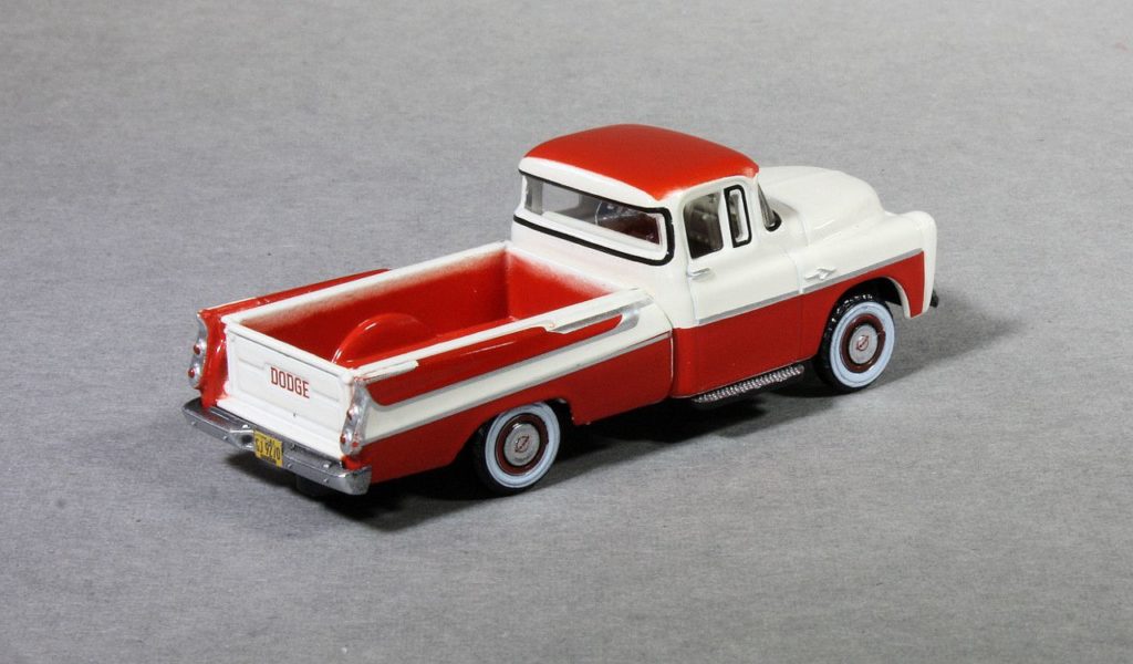187 Oxford Diecast Dodge Pickup achter