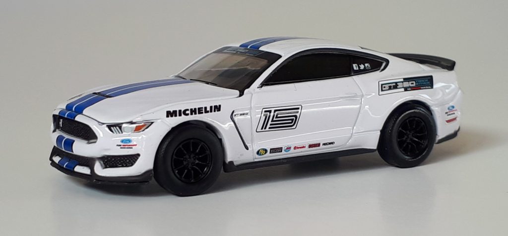 1�64 GreenLight Shelby GT 350 1