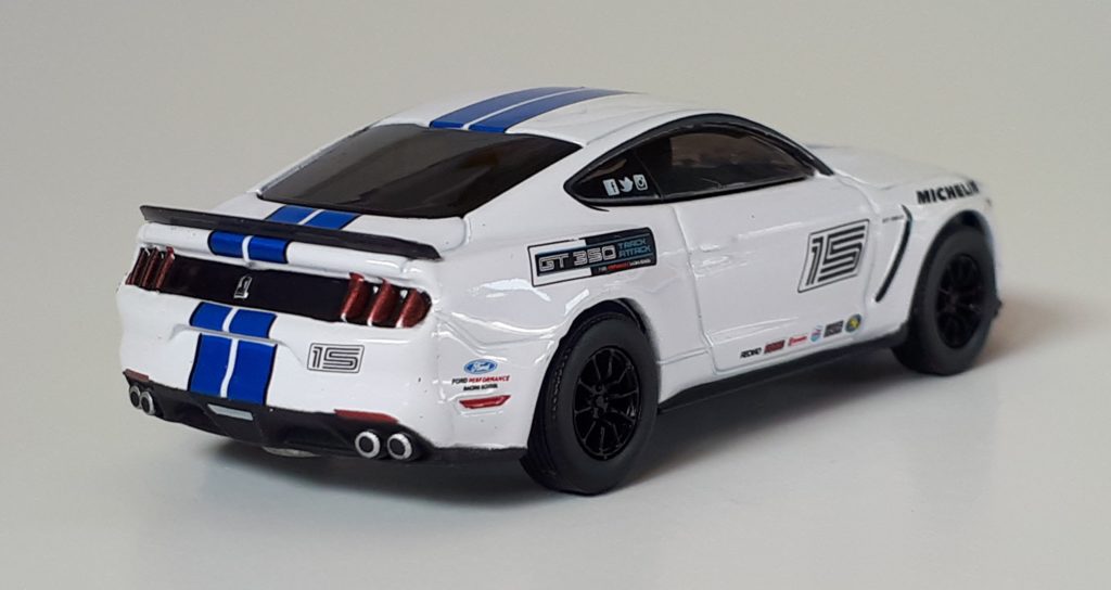 1�64 GreenLight Shelby GT 350 2