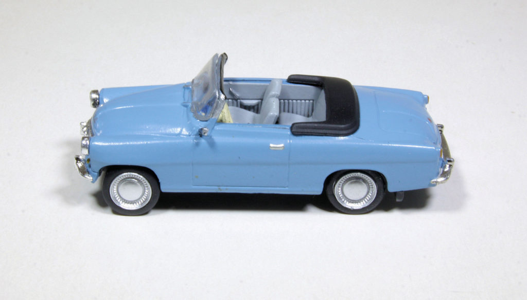 187 Starline Skoda Felicia opzij