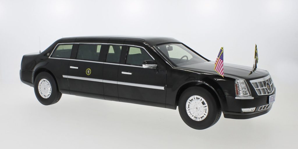 18CMF-Cadillac Pres State Car Obama 2009