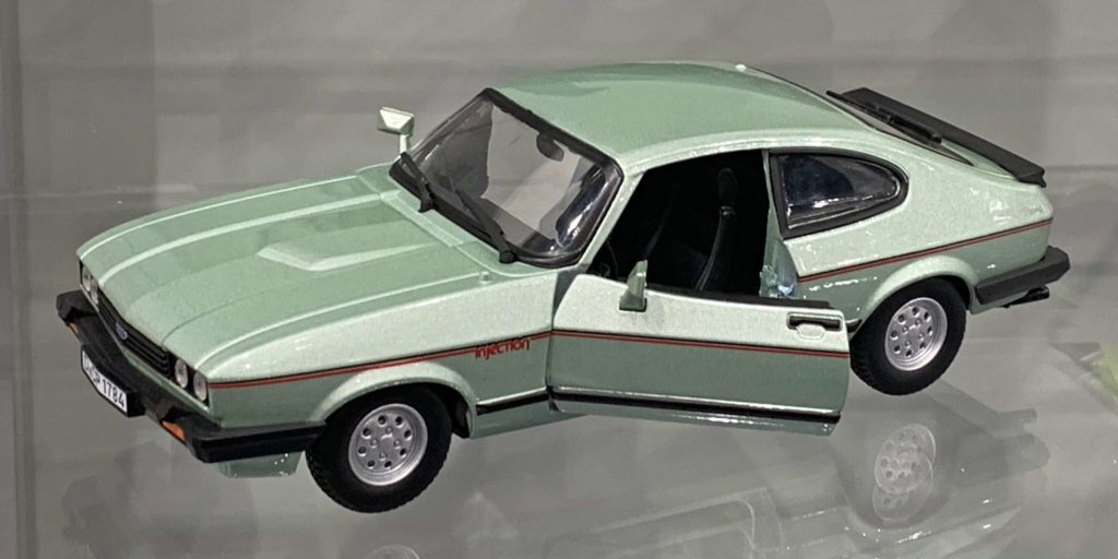 24Bburago-Ford Capri