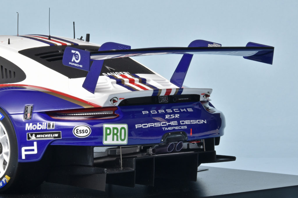 112 Spark Porsche 911 991 GT3 RSR LM (2018) 2e LMGTE Bruni+Lietz+Makowiecki achter detail