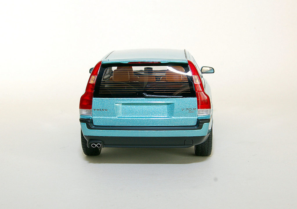 118 DNA Volvo V70N R achter2