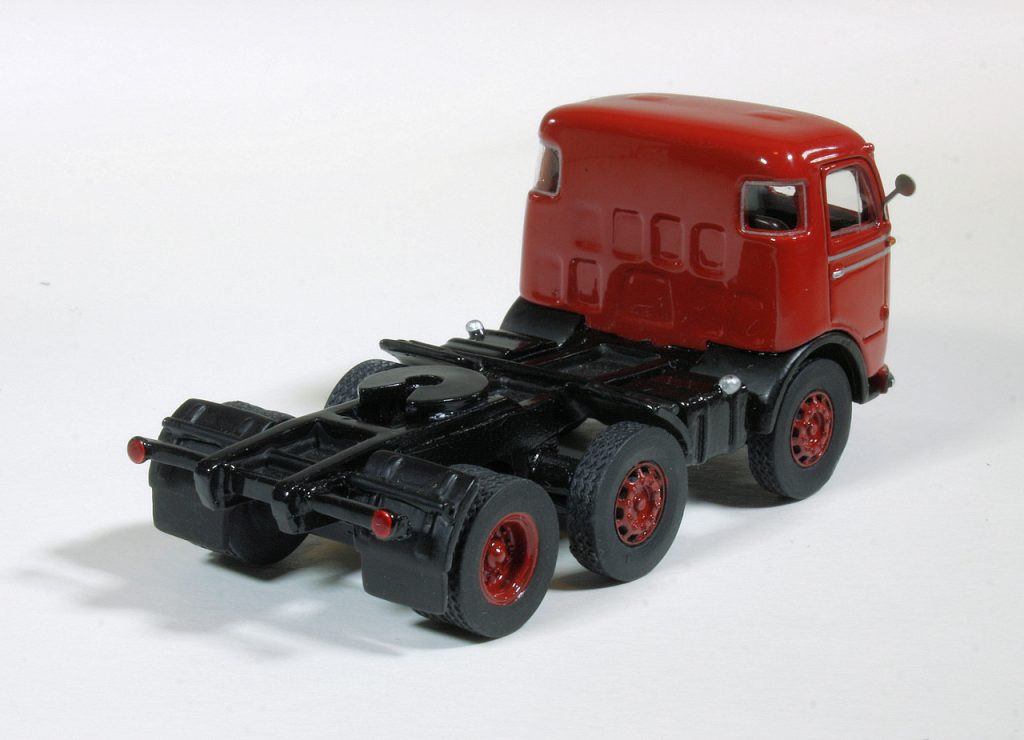 187 BoS Mercedes-Benz LPS_333 achter