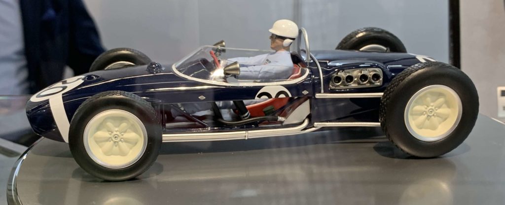 18Tecnomodel-Lotus 16 + coureur