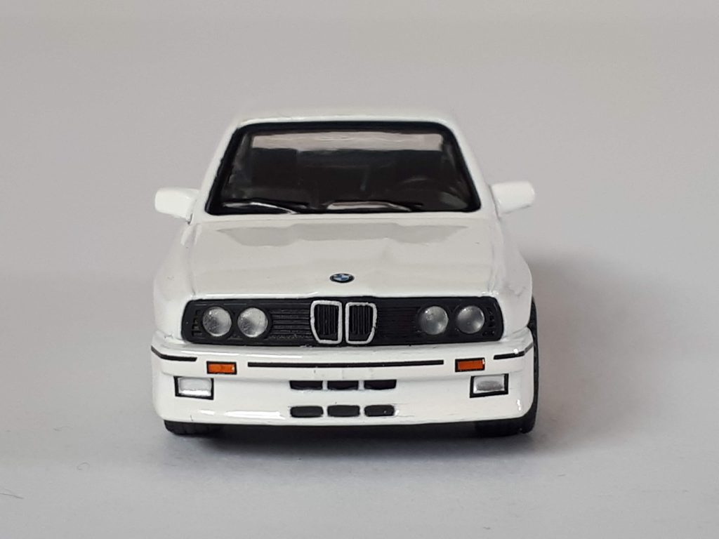 1;64 MiniGT BMW M3 1