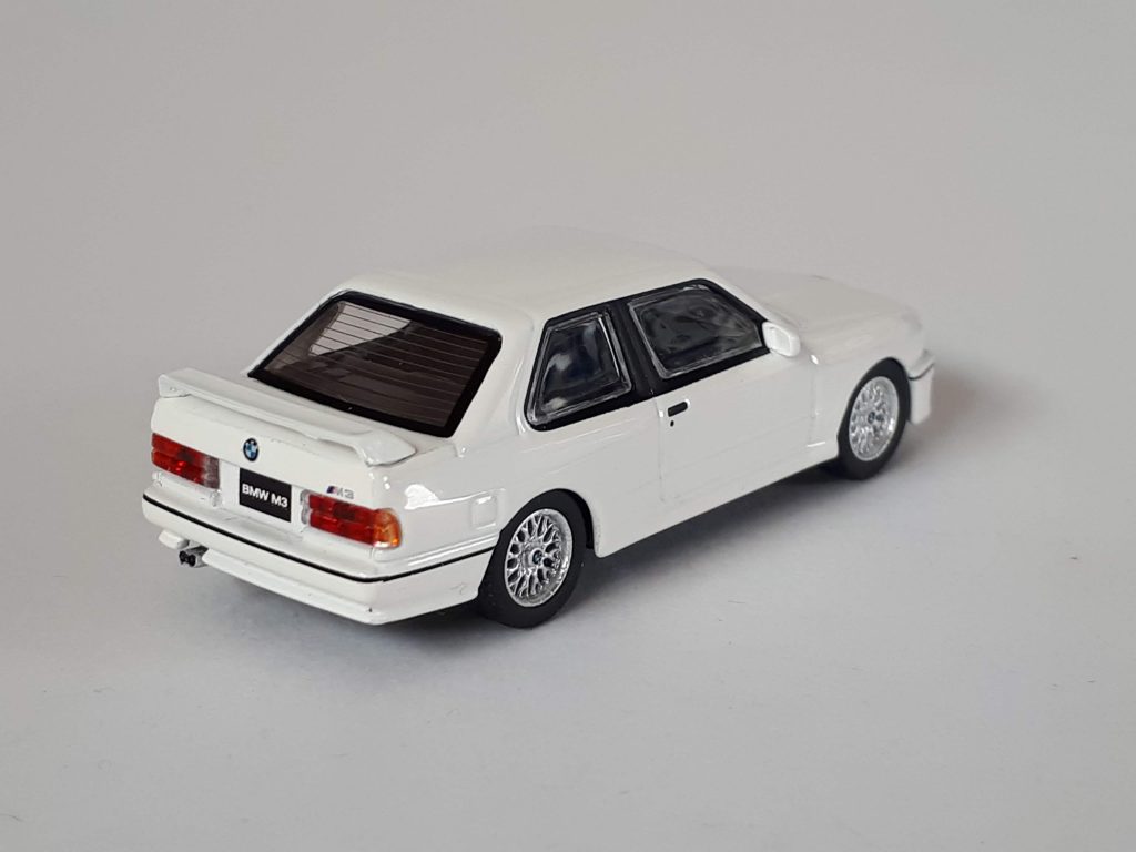 1;64 MiniGT BMW M3 2