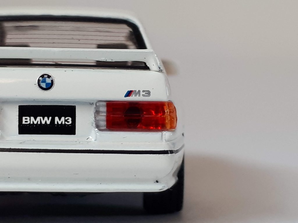 1;64 MiniGT BMW M3 3