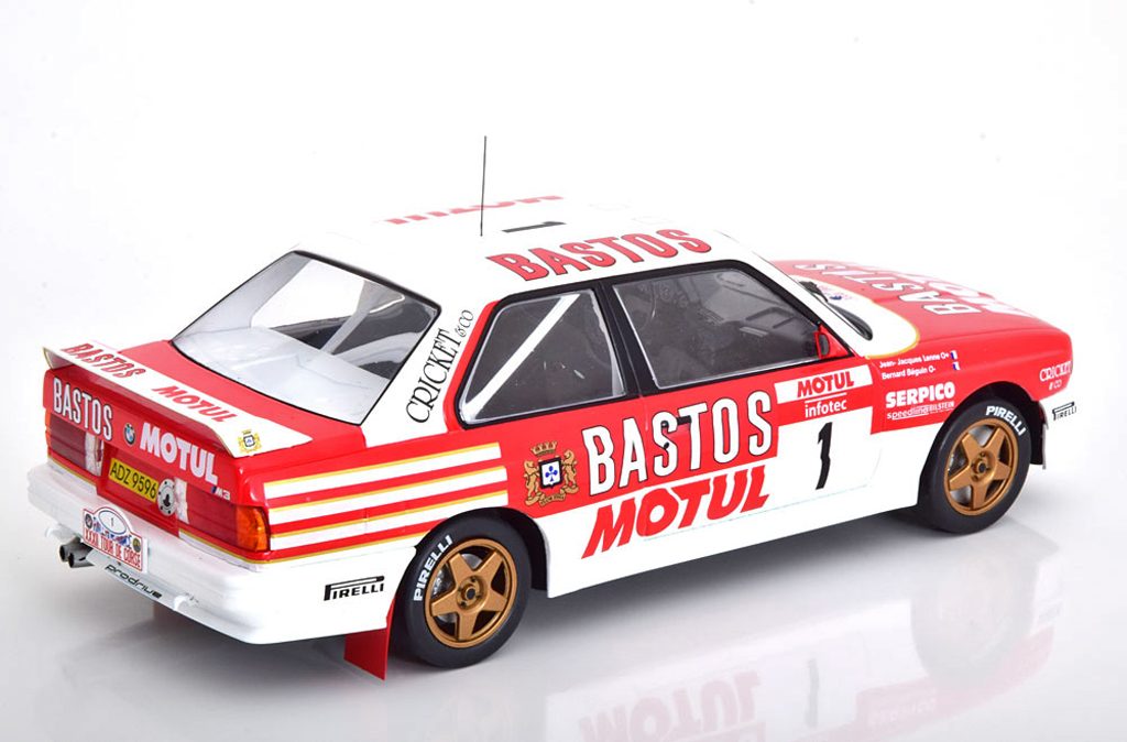 118 Ixo BMW M3 E30 Tour de Corse (1988) achter