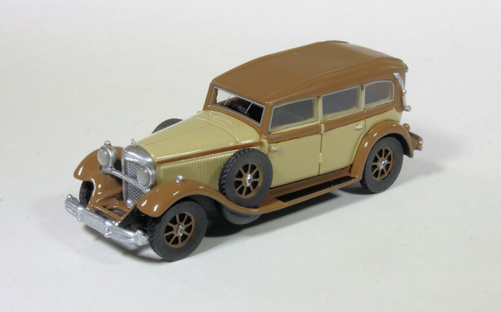 187 BoS Mercedes-Benz 770 Closed Convertible (W07)