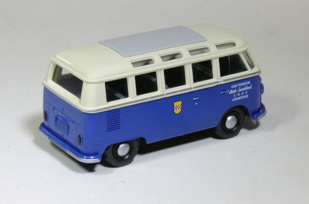 187 Wiking Volkswagen T1 Samba Mark-Sauerland achter