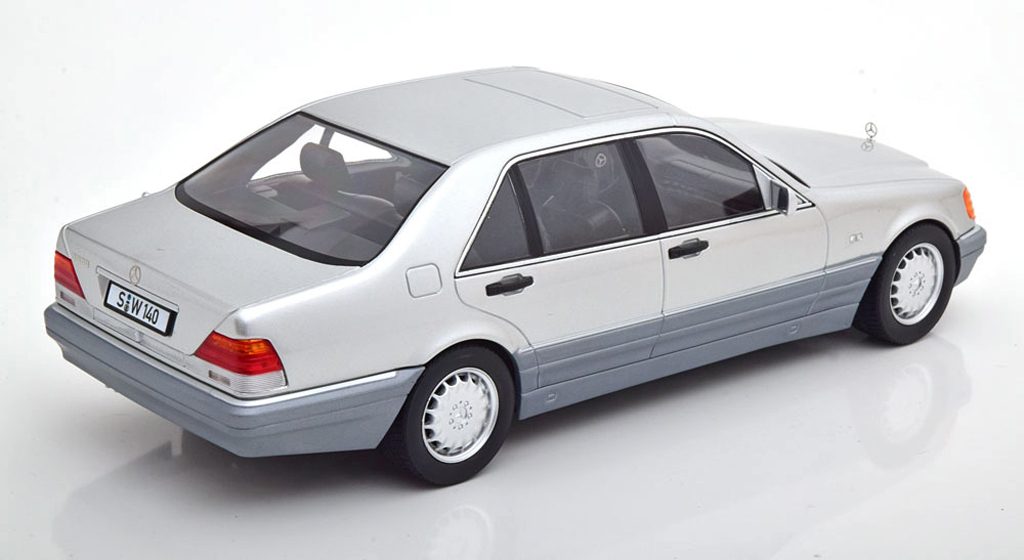 118 iScale Mercedes-Benz S-klasse achter