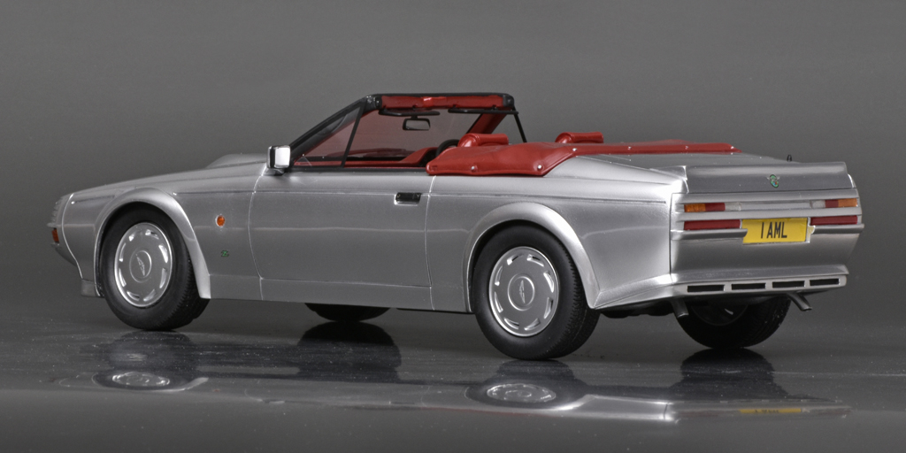 118 Cult Aston Martin Zagato Spyder (1987) achter