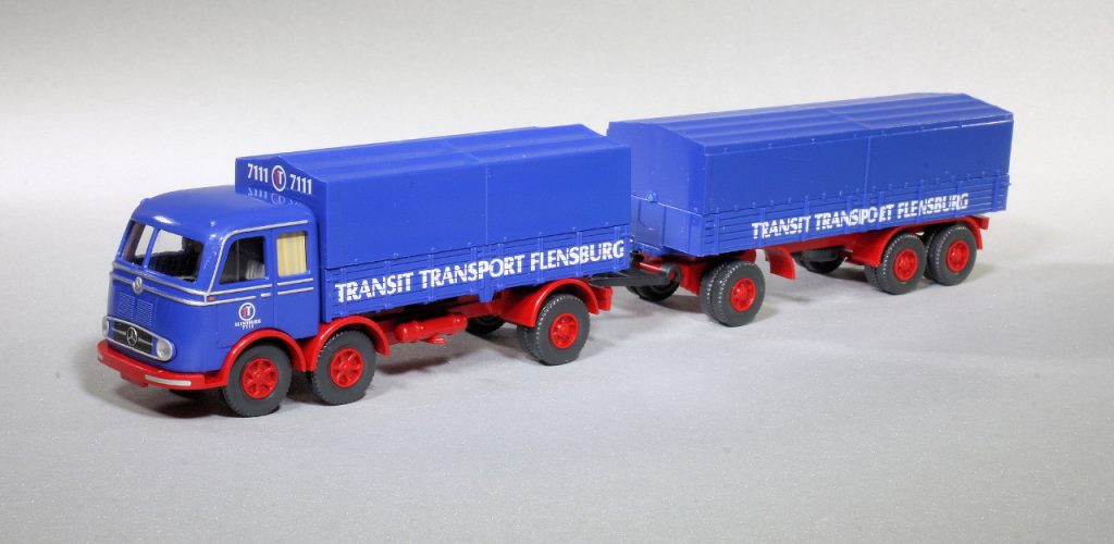 187 Wiking Mercedes-Benz LP333 Transit-Flensburg