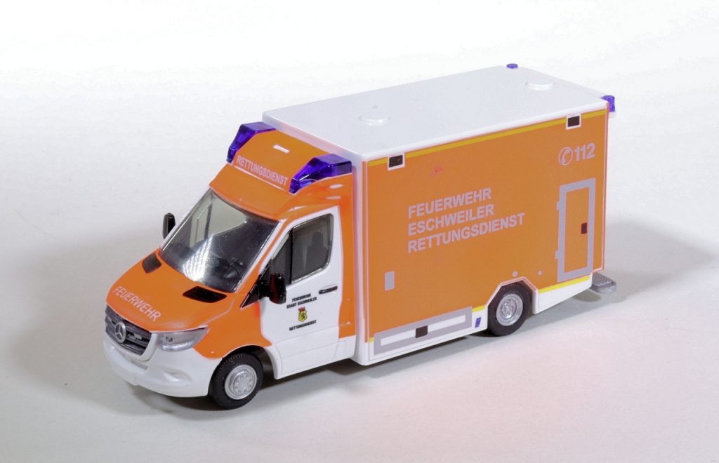 187 Rietze Mercedes-Benz Sprinter '18 GSF RTW