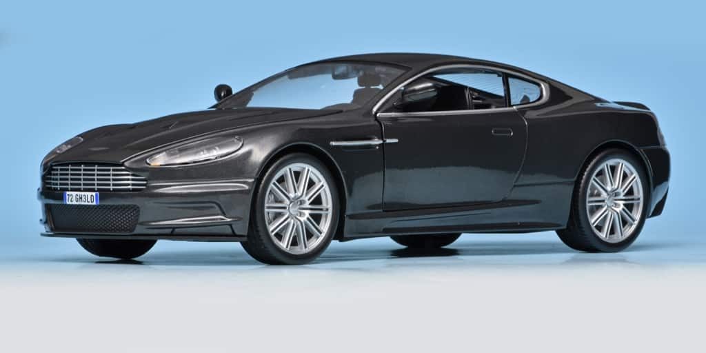 118 AW Aston Martin DBS 007 Quantum of Solace