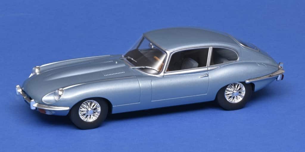 124 WhiteBox Jaguar E-type coupé